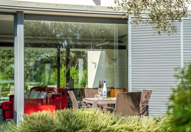 Casa en Sa Pobla - Villa Alzina para 6 personas con piscina en Mallorca Casa en Sa Pobla - Villa Alzina para 6 personas con piscina en Mallorca