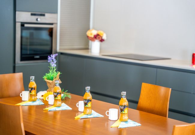 Casa en Sa Pobla - Villa Alzina para 6 personas con piscina en Mallorca Casa en Sa Pobla - Villa Alzina para 6 personas con piscina en Mallorca