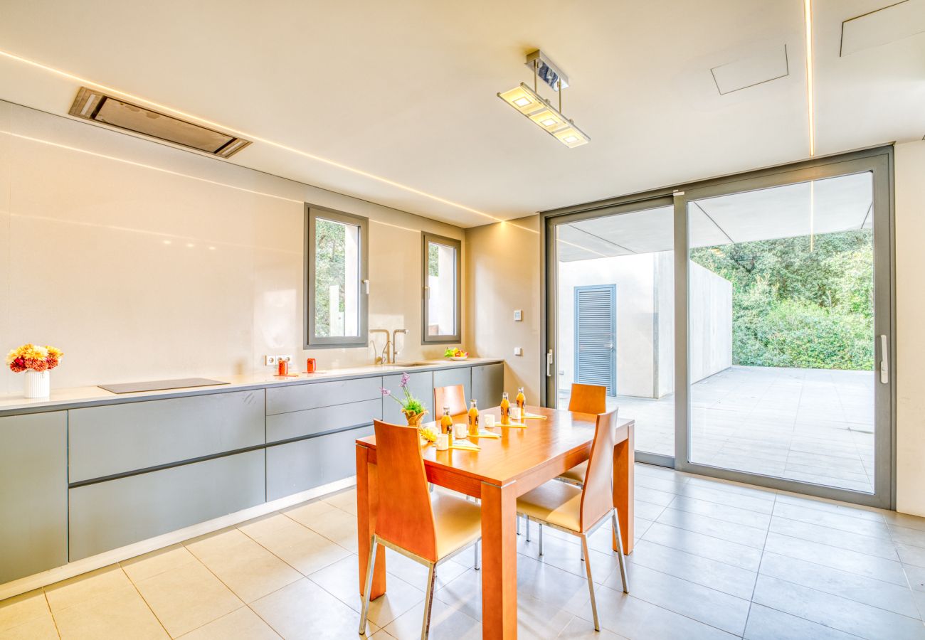 Villa al mejor precio con piscina y barbacoa en Sa Pobla