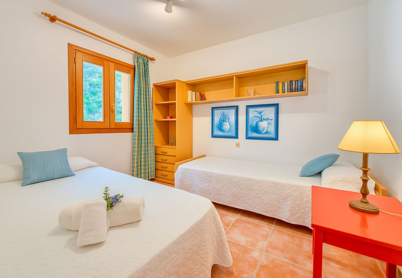 Casa en Alcanada - Casa con piscina Can Besso en Alcudia