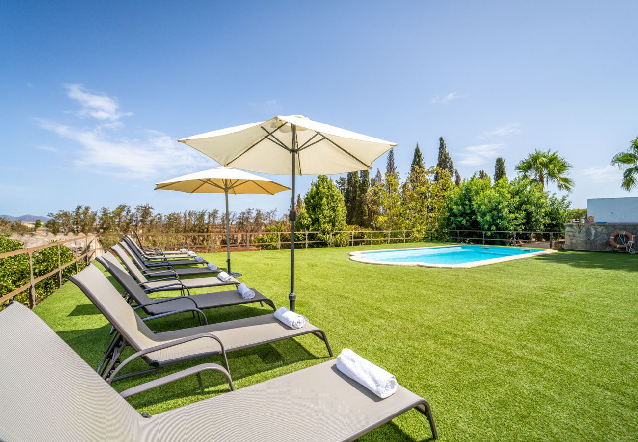 Magnifica finca con gran piscina en Sa Pobla