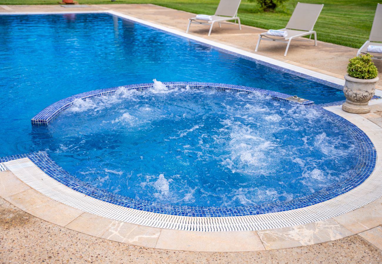 Chalet en Sa Pobla - Finca con piscina y jacuzzi Son Crestes Sa Pobla