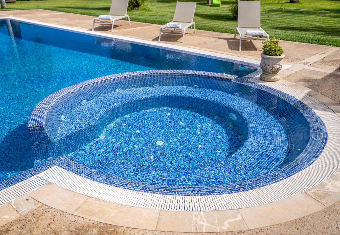Chalet en Sa Pobla - Finca con piscina y jacuzzi Son Crestes Sa Pobla