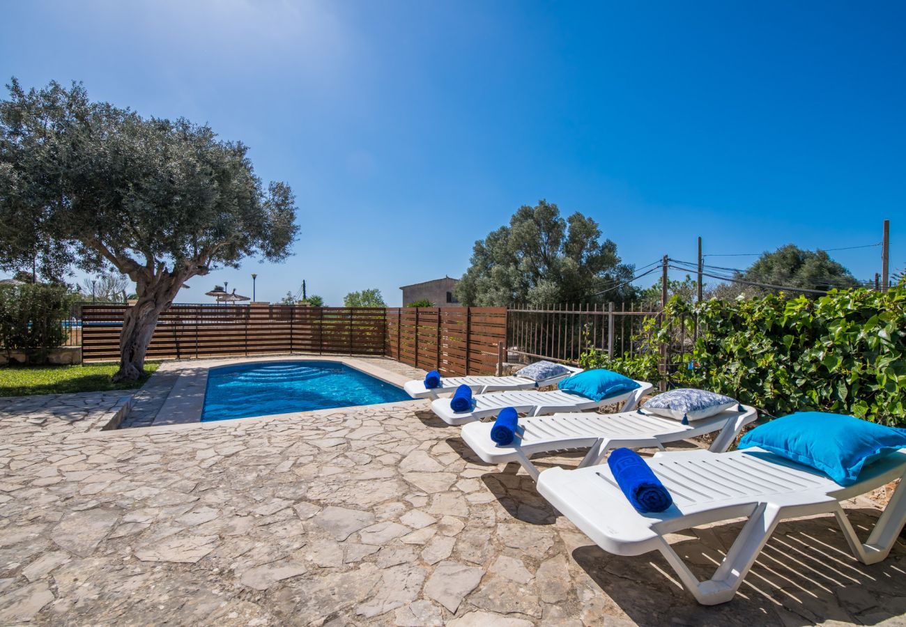 Maison à Costitx - Maison de village Can Busca à Majorque avec piscine