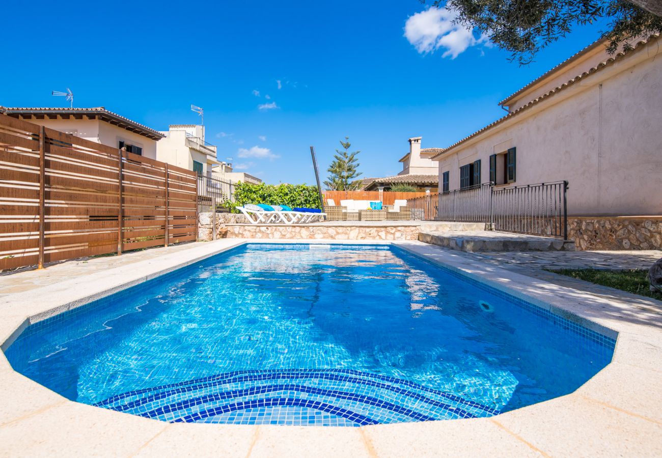 Maison à Costitx - Maison de village Can Busca à Majorque avec piscine