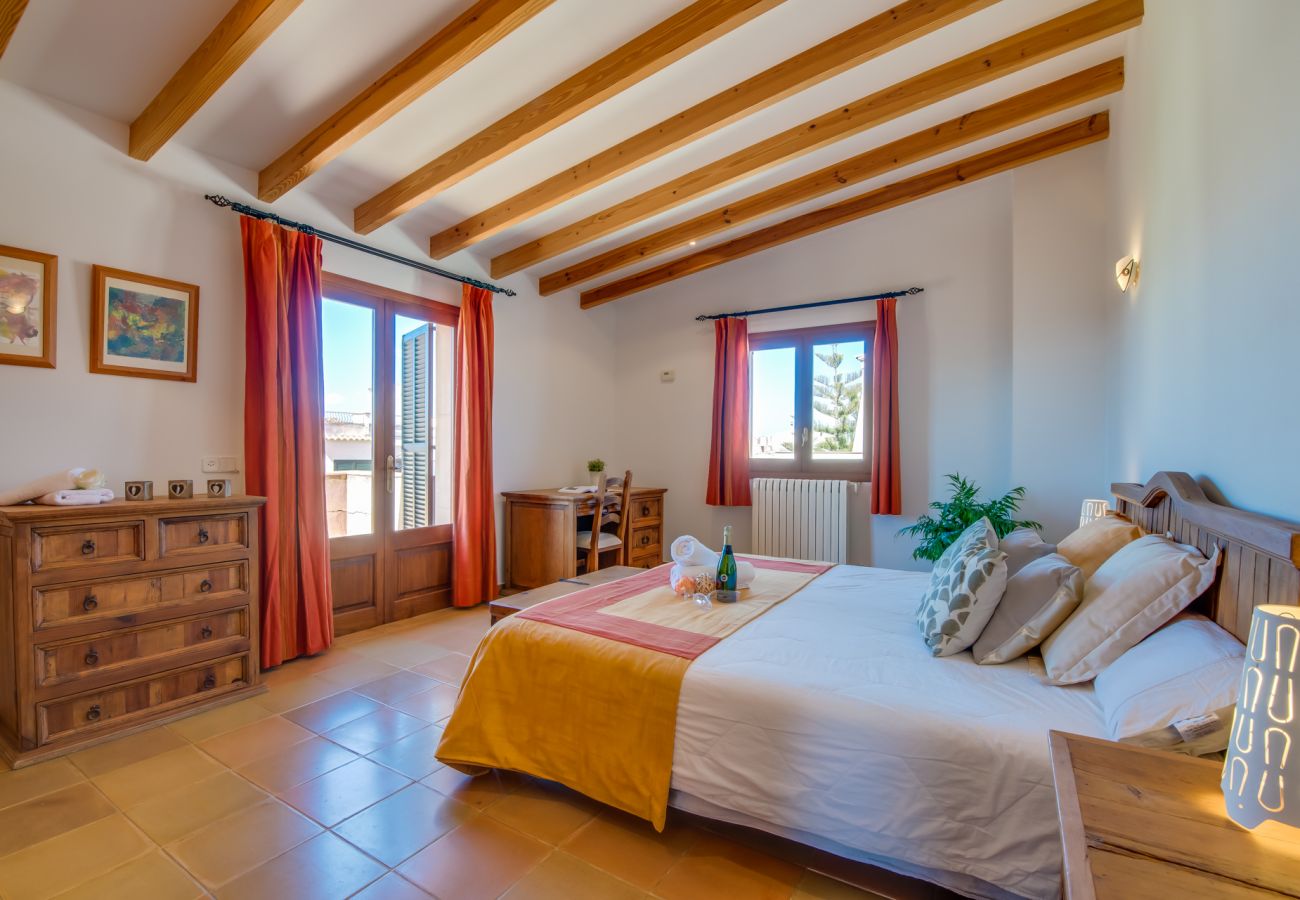 Maison à Costitx - Maison de village Can Busca à Majorque avec piscine