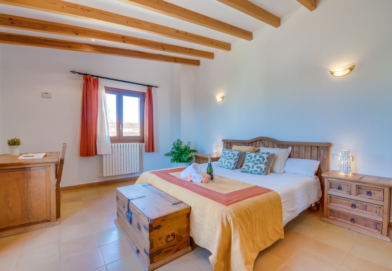 Maison à Costitx - Maison de village Can Busca à Majorque avec piscine
