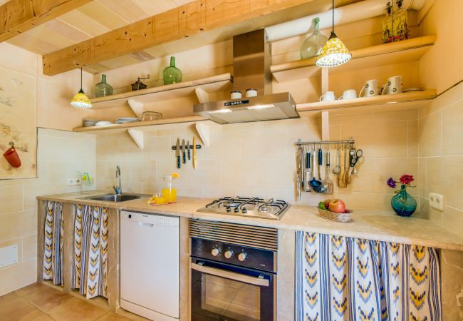 Domaine à Sencelles - Finca avec piscine Can Gelat à Majorque. Domaine à Sencelles - Finca avec piscine Can Gelat à Majorque.