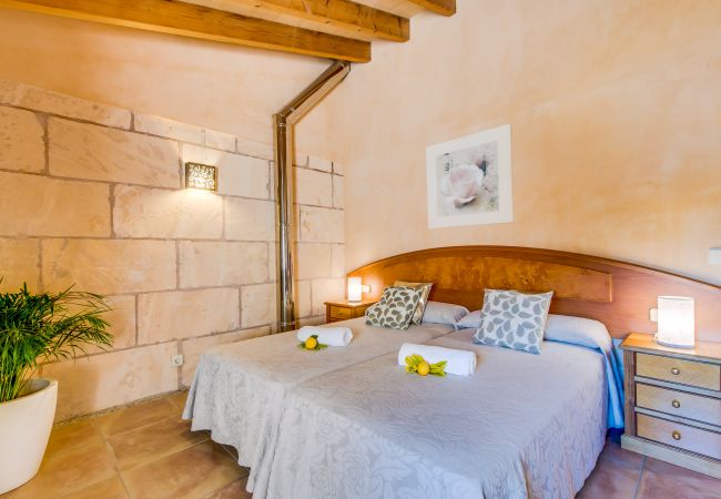 Domaine à Sencelles - Finca avec piscine Can Gelat à Majorque. Domaine à Sencelles - Finca avec piscine Can Gelat à Majorque.