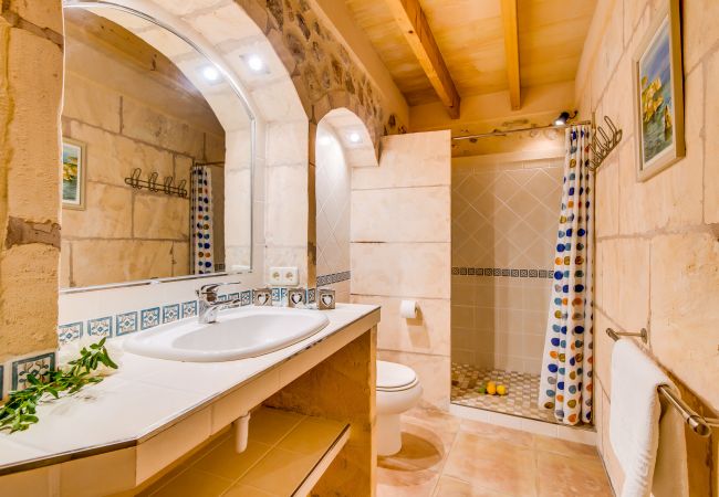 Domaine à Sencelles - Finca avec piscine Can Gelat à Majorque. Domaine à Sencelles - Finca avec piscine Can Gelat à Majorque.