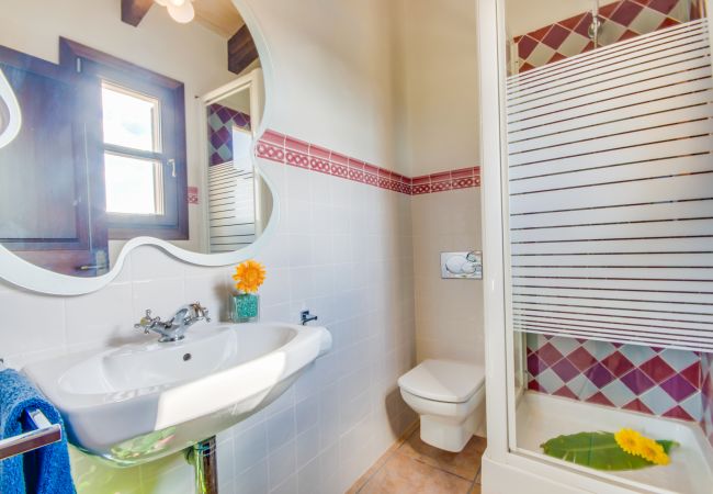 Domaine à Petra - Magnifique villa avec piscine privée au cœur de Majorque. Réservez vos vacances de rêve au meilleur prix maintenant ! Domaine à Petra - Magnifique villa avec piscine privée au cœur de Majorque. Réservez vos vacances de rêve au meilleur prix maintenant !