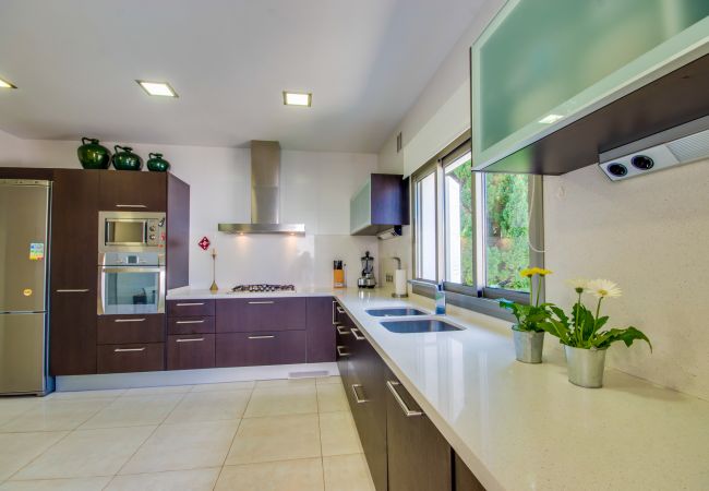 Maison à Puerto Pollensa - Maison Puerto Pollensa Llenaire piscine et vue sur la plage Maison à Puerto Pollensa - Maison Puerto Pollensa Llenaire piscine et vue sur la plage