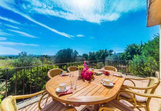 Domaine à Buger - Finca rurale Sa Costa avec piscine à Majorque Domaine à Buger - Finca rurale Sa Costa avec piscine à Majorque