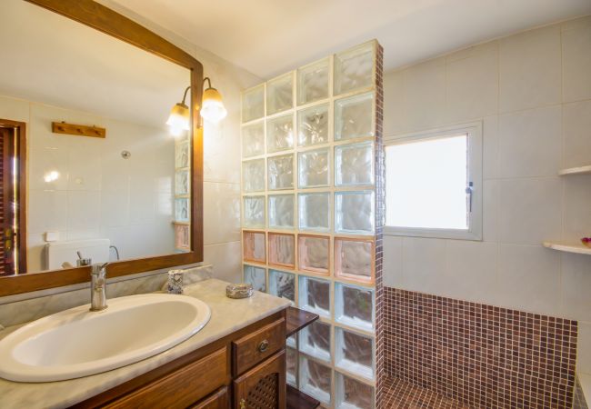 Domaine à Inca - Finca rurale avec piscine Casa de Puri à Majorque. Domaine à Inca - Finca rurale avec piscine Casa de Puri à Majorque.