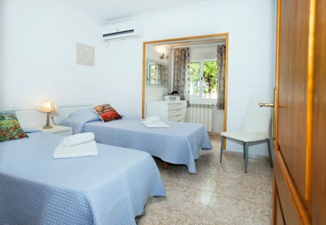 Maison à Alcúdia - Location de vacances Villa Montelo avec piscine privée près de la plage. Maison à Alcúdia - Location de vacances Villa Montelo avec piscine privée près de la plage.