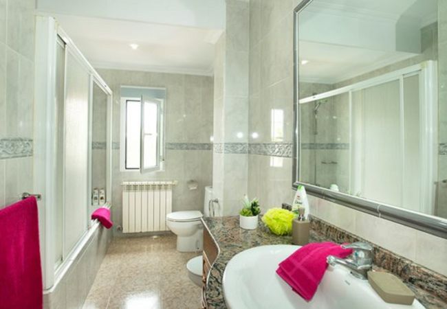 Maison à Alcúdia - Location de vacances Villa Montelo avec piscine privée près de la plage. Maison à Alcúdia - Location de vacances Villa Montelo avec piscine privée près de la plage.