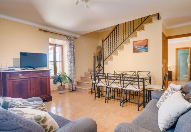 Domaine à Sencelles - Finca avec piscine Can Bielo à Majorque. Domaine à Sencelles - Finca avec piscine Can Bielo à Majorque.