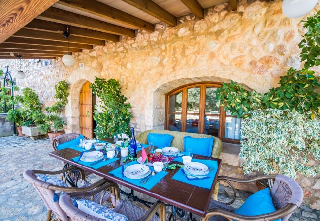 Domaine à Buger - Finca à Majorque, Cas Home avec court de tennis. Domaine à Buger - Finca à Majorque, Cas Home avec court de tennis.