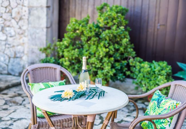 Domaine à Buger - Finca à Majorque, Cas Home avec court de tennis. Domaine à Buger - Finca à Majorque, Cas Home avec court de tennis.