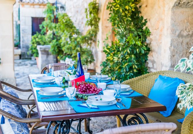 Domaine à Buger - Finca à Majorque, Cas Home avec court de tennis. Domaine à Buger - Finca à Majorque, Cas Home avec court de tennis.