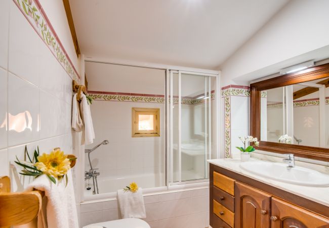 Domaine à Buger - Finca à Majorque, Cas Home avec court de tennis. Domaine à Buger - Finca à Majorque, Cas Home avec court de tennis.