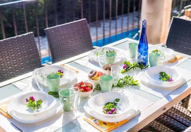 Domaine à Buger - Maison de campagne à Majorque Es Puchet avec piscine Domaine à Buger - Maison de campagne à Majorque Es Puchet avec piscine