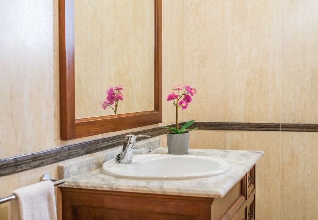 Maison à Puerto Pollensa - Maison à Puerto Pollensa, Villa Pintor avec piscine près de la plage. Maison à Puerto Pollensa - Maison à Puerto Pollensa, Villa Pintor avec piscine près de la plage.