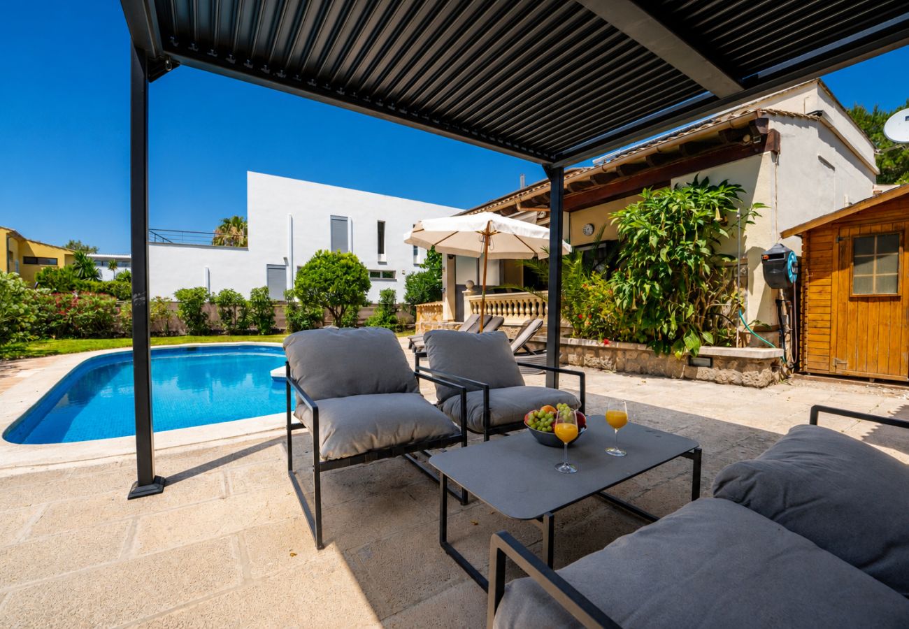 Maison avec terrasse et piscine à Alcudia