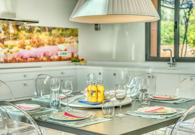 Domaine à Sencelles - Finca avec piscine Villa Laiar à Majorque. Domaine à Sencelles - Finca avec piscine Villa Laiar à Majorque.