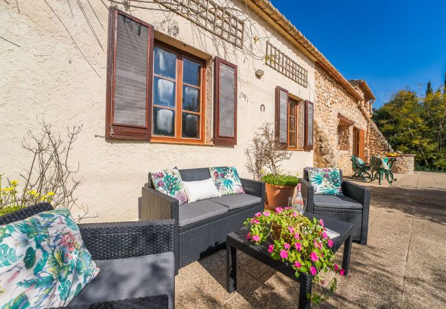 Domaine à Buger - Fermette rustique avec piscine Cas Mut à Mallorca Domaine à Buger - Fermette rustique avec piscine Cas Mut à Mallorca