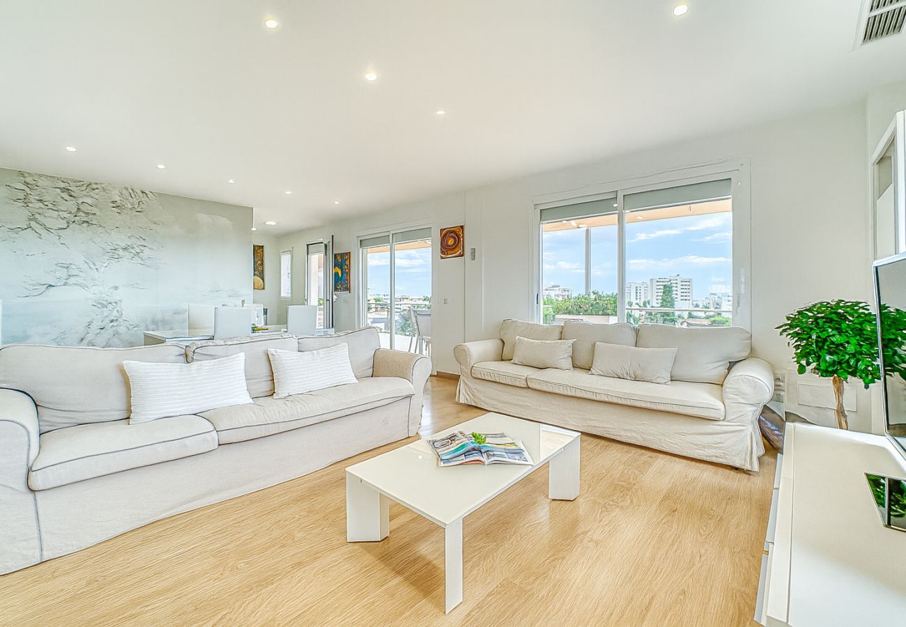 Penthouse avec piscine communautaire à Cala Millor