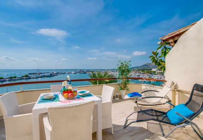 Flat Blue Attic Beach with Sea View Port Alcudia 