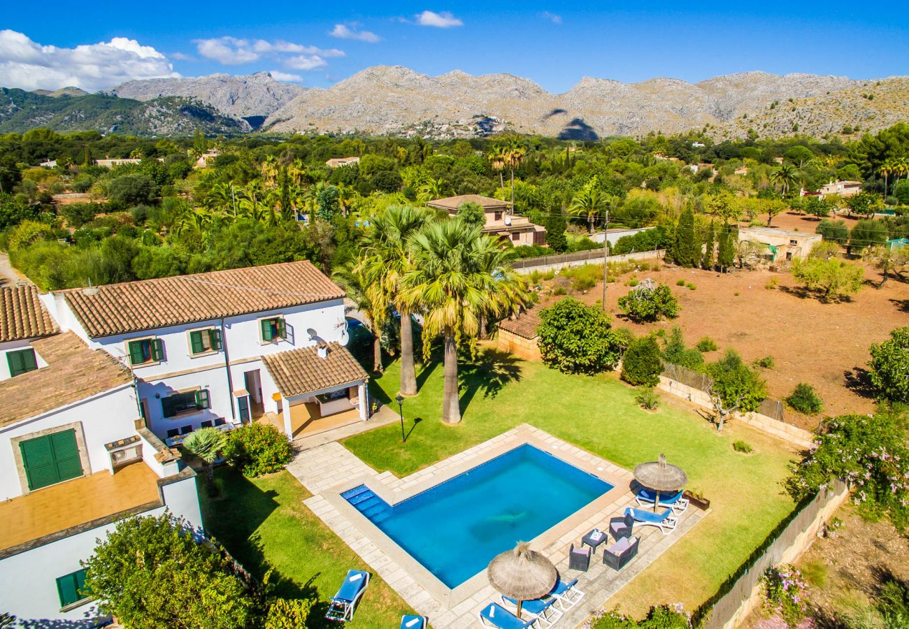 Country house in Pollensa - Big Finca with pool Can Barrio in Pollensa