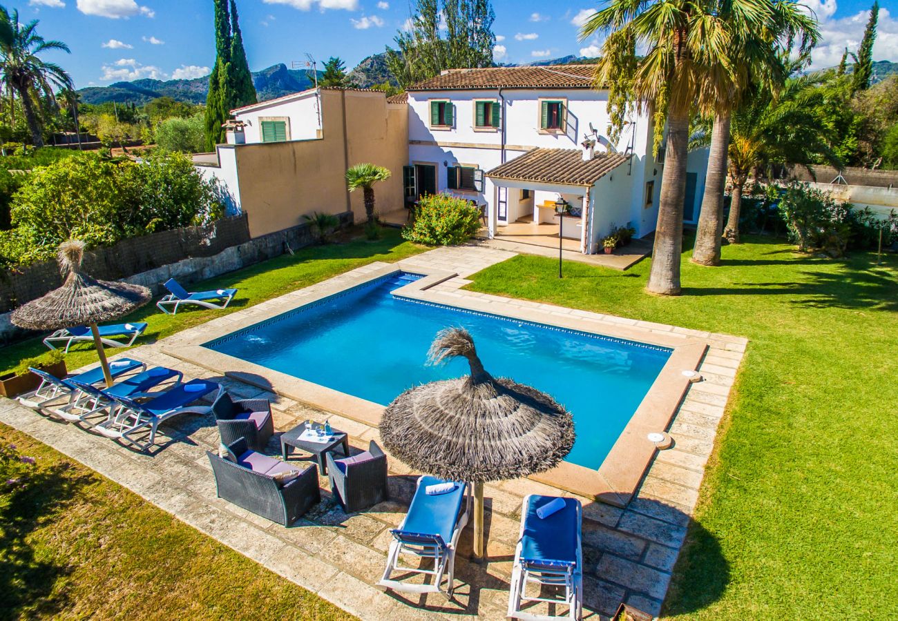 Country house in Pollensa - Big Finca with pool Can Barrio in Pollensa