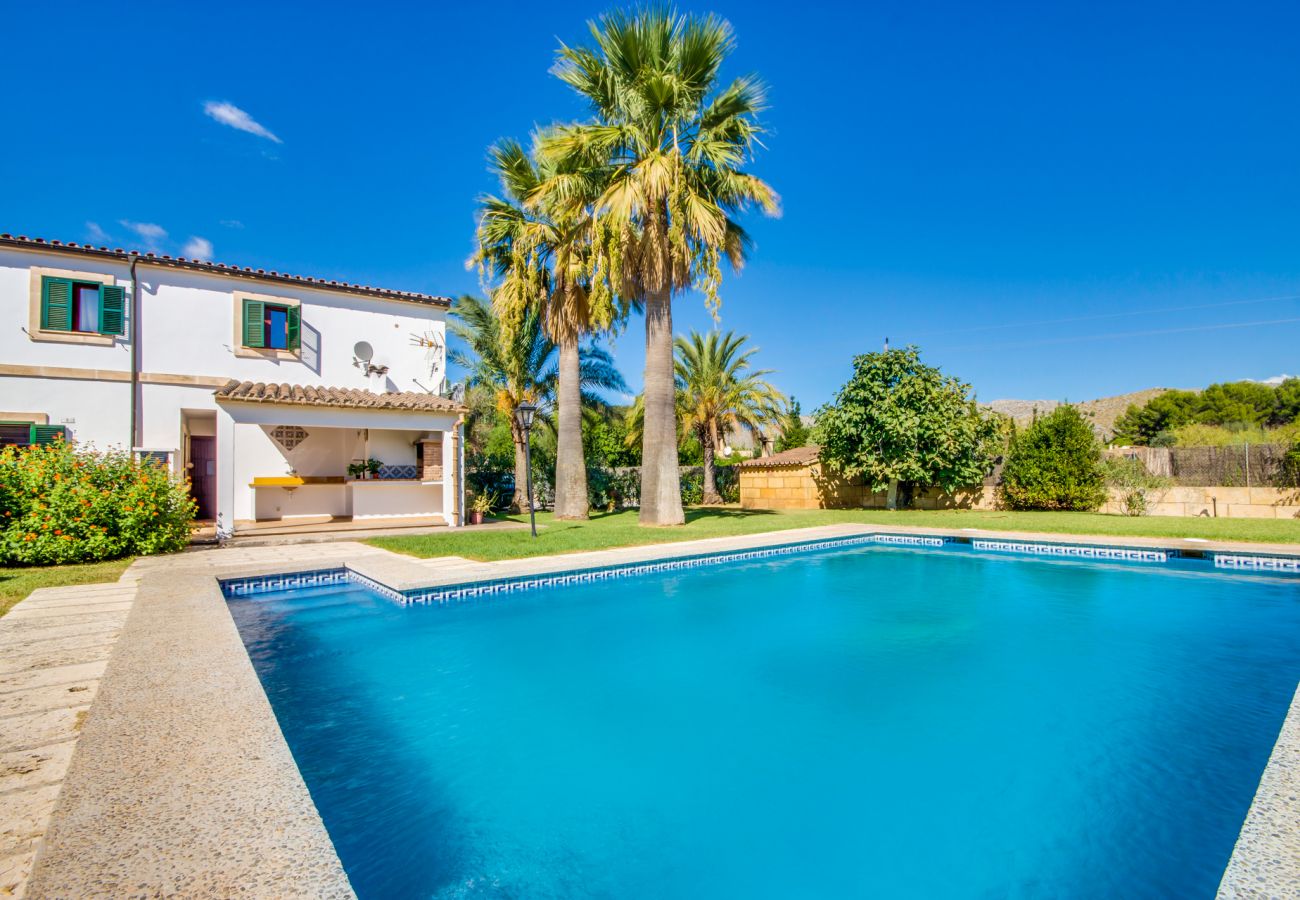 Country house in Pollensa - Big Finca with pool Can Barrio in Pollensa