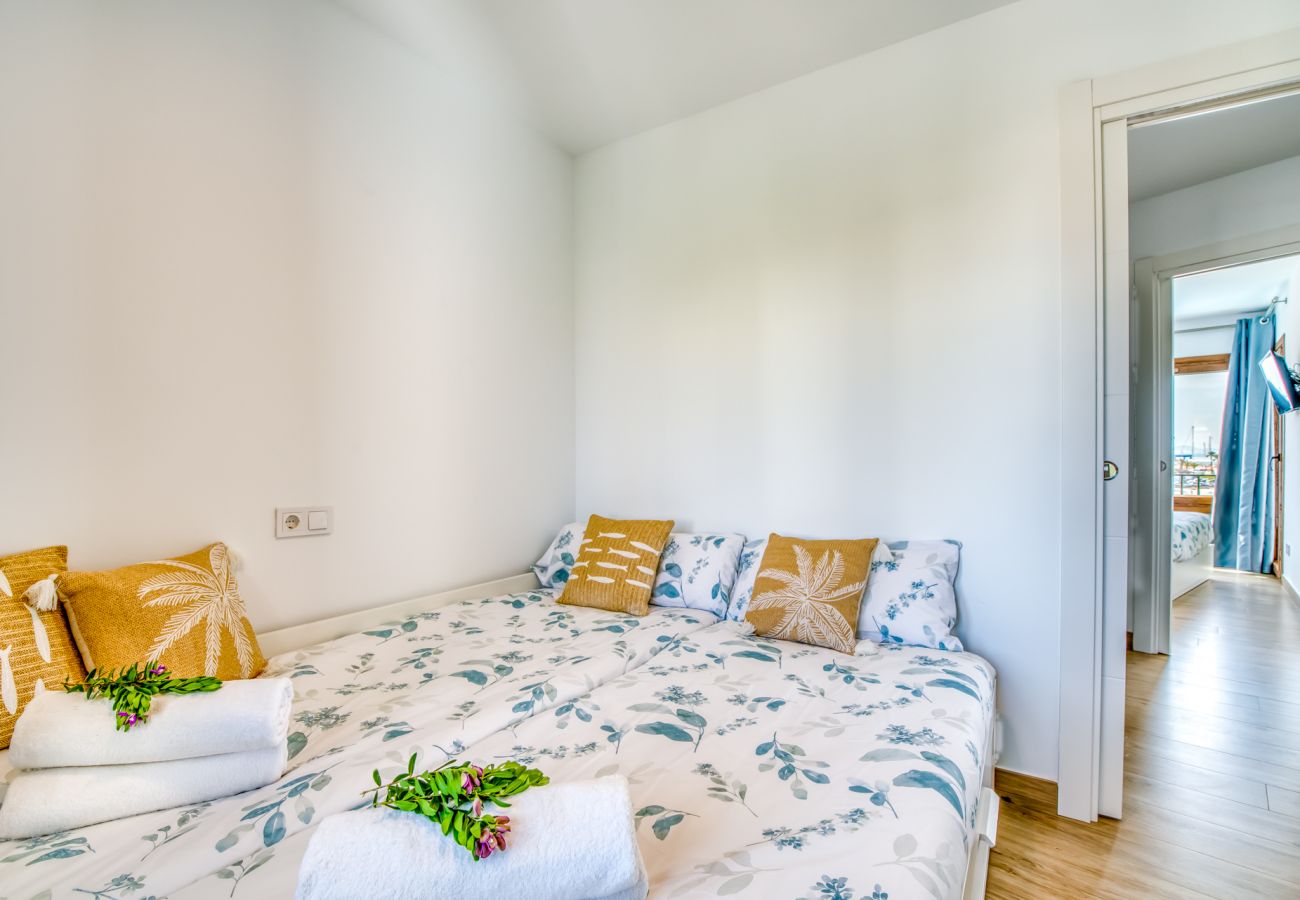 Apartment in Alcudia - Luxury apartment Blue Sea in Alcudia beachview