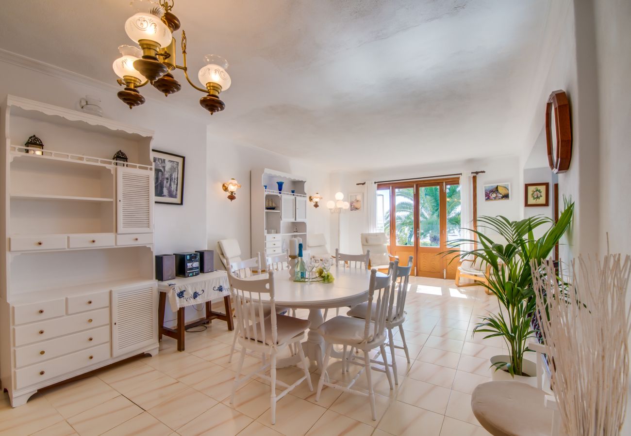 House in Alcanada - House in first line Bell punt in Alcudia