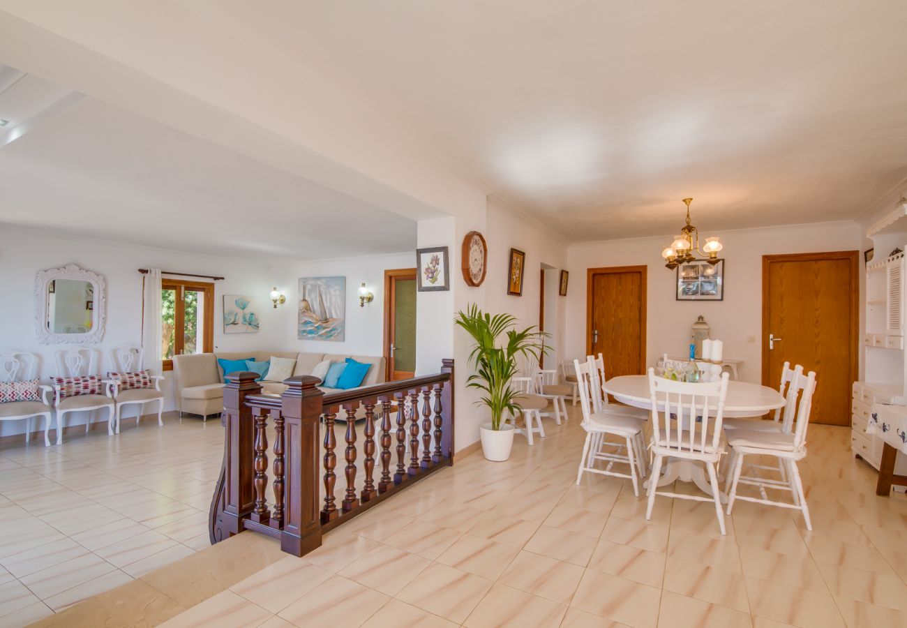 House in Alcanada - House in first line Bell punt in Alcudia