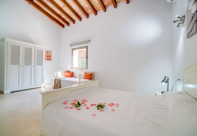 Country house in Sencelles - Finca in Mallorca Can Brivo with swimming pool