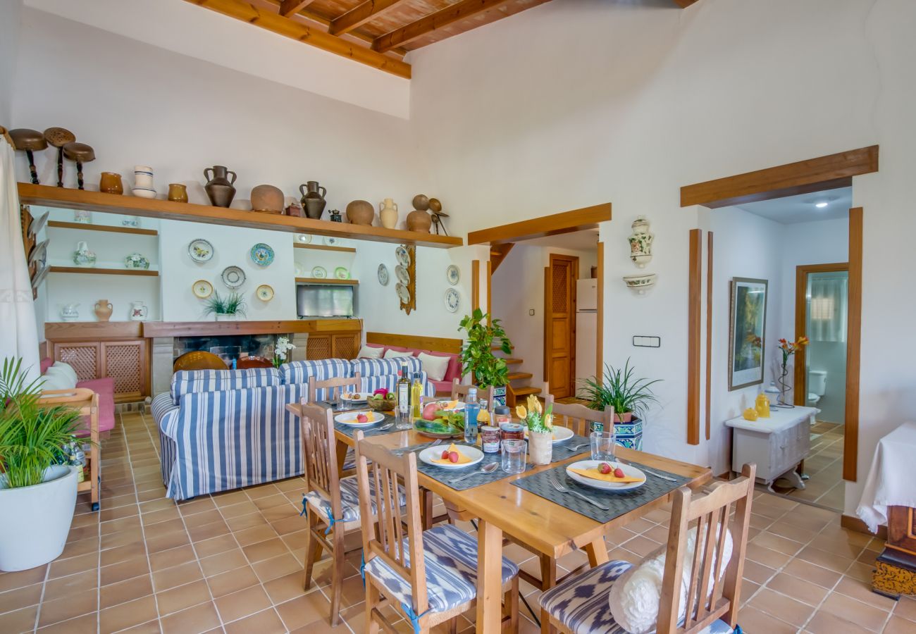 Country house in Santa Margalida - Majorcan Finca Coscois with swimming pool Mallorca