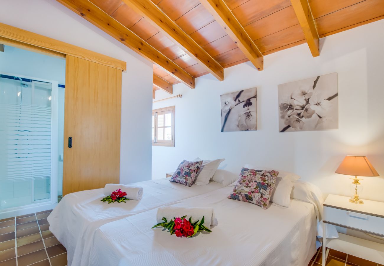 Country house in Santa Margalida - Majorcan Finca Coscois with swimming pool Mallorca