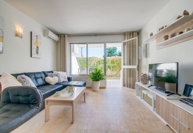 Book your vacation apartment in Puerto Alcudia.