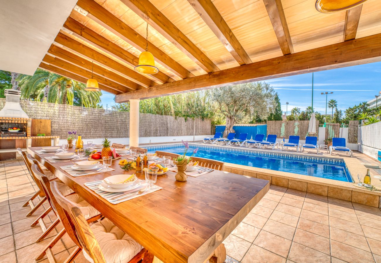 Holiday home close to nature and the beach in Majorca Holiday home close to nature and the beach in Majorca