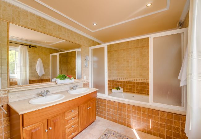 Country house in Inca - Finca in Mallorca Can Caragol Inca with pool Country house in Inca - Finca in Mallorca Can Caragol Inca with pool