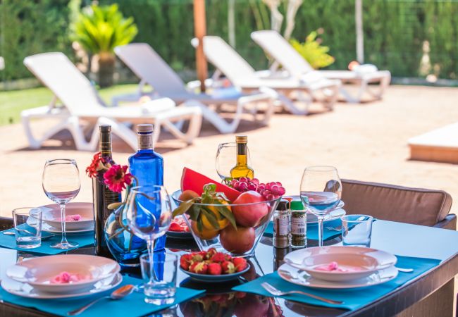Country house in Sencelles - Rural finca with pool Can Grau Petit in Majorca Country house in Sencelles - Rural finca with pool Can Grau Petit in Majorca