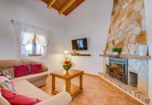 Country house in Sencelles - Rural finca with pool Can Grau Petit in Majorca Country house in Sencelles - Rural finca with pool Can Grau Petit in Majorca