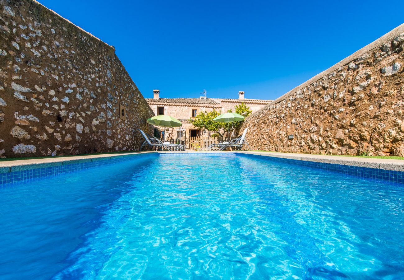 Country house in Sencelles - Finca with pool Finca Maria Costitx in Mallorca