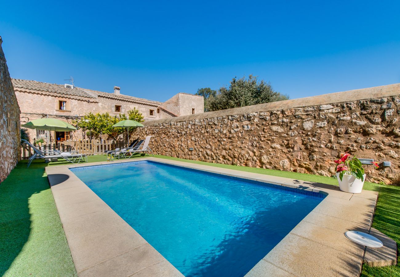 Country house in Sencelles - Finca with pool Finca Maria Costitx in Mallorca