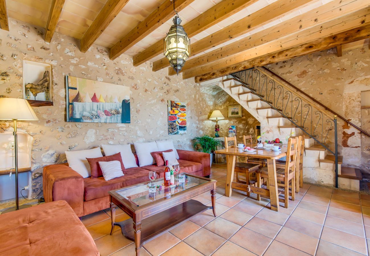 Country house in Sencelles - Finca with pool Finca Maria Costitx in Mallorca