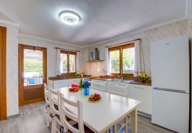 House in Alcanada - House with sea views Golf Alcudia close to beach House in Alcanada - House with sea views Golf Alcudia close to beach